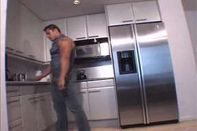 Muscle Hunks - Raul De LeGuardia