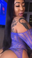 Baddie: Her mega folder, 87 videos =  https://rentry.co/vtemrtr6