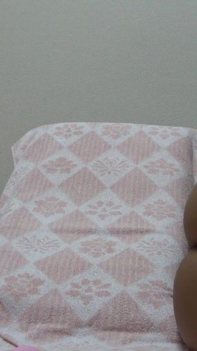 Surfer girl orgasms with vibrator, nice body and big boobs girl masturbates in Japanese girls' apartment   Clip 1