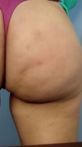 The slutty stepdaughter wiggles her huge ass for her old stepfather, sticks her finger in her ass and touches her pussy   Clip 3