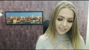 Pretty Blonde Smling