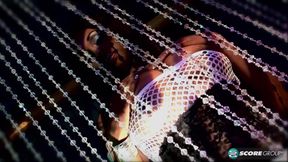 Leah Ray from the Bronx fucks herself with a big toy