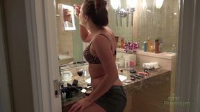 Virtual date with so sexy Hope Howell 1/3