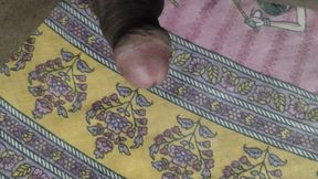I sat on my room and I shaking my pussy