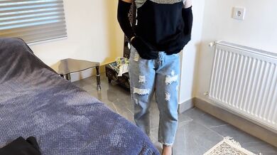 امشب دعوتیم گفت بیام لباس بردارم...نیا تو اتاق لختم..(سکس داستانی فارسی)