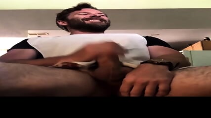 Dgrabbin Cum Shot And A Great Shot Of His Hole