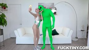 Chloe Temple in Pussy Raid On Area 51