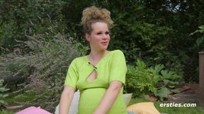 Curious Garden Moments: Pregnant Helena's Solo Vibe Adventure