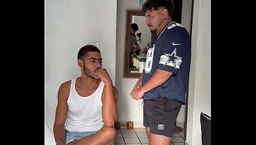 Venezolano vs Mexicano, latinos tirando leche