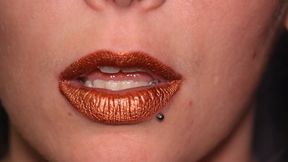 Cum on my metalic lips: six loads
