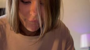 My Stepsis' Horny&#x1F975; Reactions After My Sex App Demo