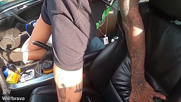 Playboyzinho tatuado que se dizia hétero me comeu gostoso no carro dele.