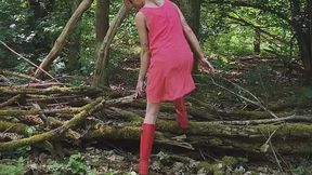 Carina with Hunterboots and a sexy dress at the wood
