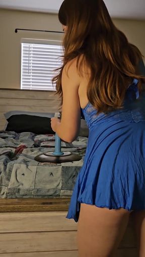 25 Min Fucking Pussy and Ass on Bed Showing Feet