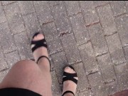 Kleiner Spaziergang in Heels