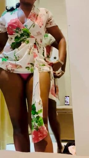 Dress change fit on room