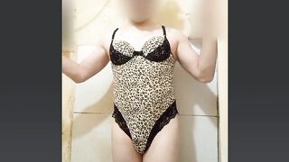 Killer undergarments leopard