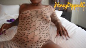 honeydippedc stuffs octo arm dildo in pussy