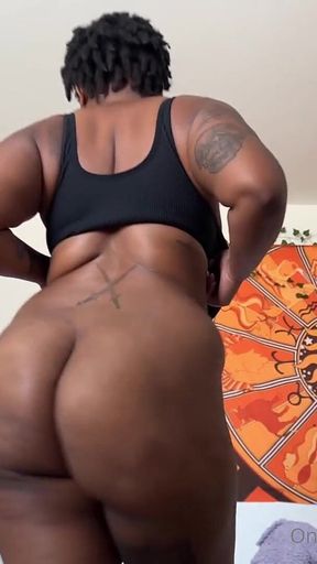 Big Booty Ebony Ass Spreading Showing Filthy Butthole