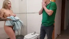 Stepmom's creamy shower hammer with her stepson