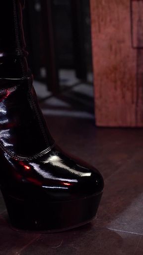 Astrodomina's Cum Eating Countdown Featuring Astrodomina