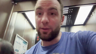 Brutalny seks międzyrasowy – domowy film amatorki, amerykańskiej MILF, brutalnie ruchanej analnie przez wielkiego kutasa