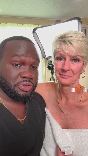 Semaj Media Behind the Scenes!! Foxxxy Darlin Comes by for a Massage!!