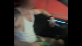 Apr&egrave_s, compl&egrave_tement recouverte de sperme, j&rsquo_ai tent&eacute_ de tout rincer dans la...