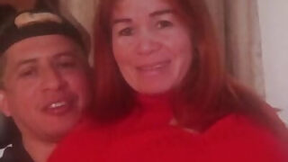 Anne, çıplak sırt – amatör genç İspanyol eşcinsel fahişelerin çıplak sırtla anal ilişkiye girdikleri halka açık ev yapımı film