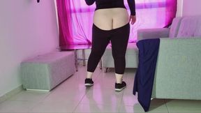 Buttcrack While I Workout