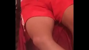 Coxas gostosas e b&ocirc_nus de volume