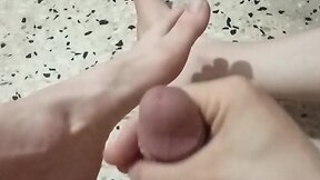 Feet fetish masturbation squirt footfetish masturbation