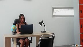 I Get My Ass Fucked Between My Boss And My Partner At A Private Party 24 Min