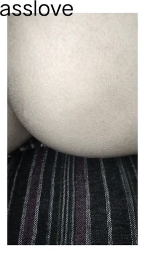 Cucumber put in the ass of a female friend   Clip 1