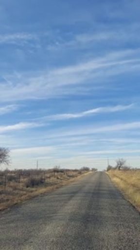 Teens Quick Public piss on CR 6969