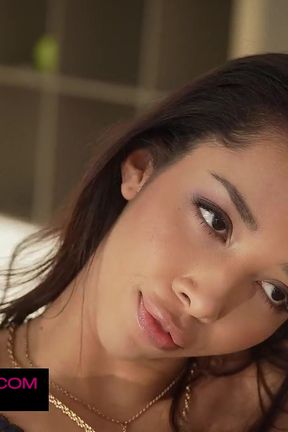 Lia Lin: the Couple's New Experience