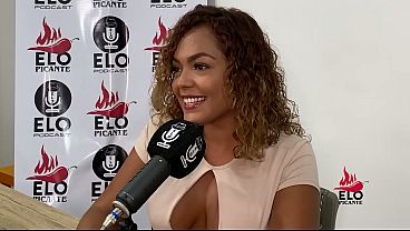 Carla Morelli muestra la colita