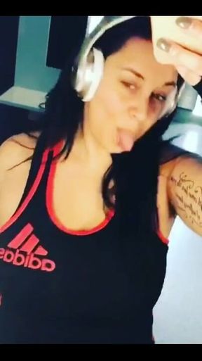 Wanna See Me Squatting?