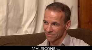 MaleIcons.com - Mature muscle Rodney Steele's hardcore anal fucking of twink Kory Hou