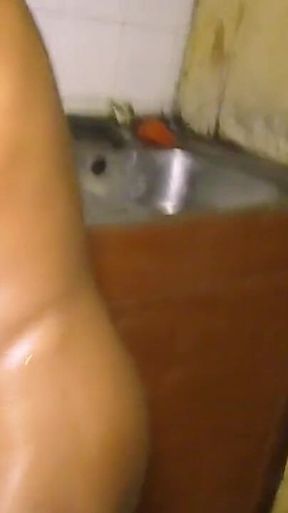 Big Black Cock Husband Fucks His Wife in the Kitchen While She Washes Plates