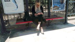 Shoeplay at the bus stop AVI