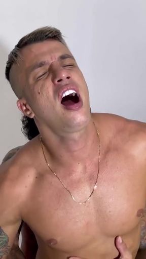 Spectacular moment from "Threesomes with college friends"