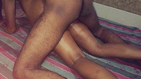 Desi Bhabhi Hot Romances. Hote Bhabi