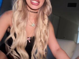 Sisters Most good Ally Sneaks In Your Room ~ Luna Luxe ~ Household Dream ~ Scott Stark