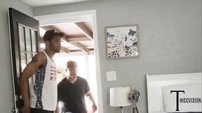 SLUTS GET CAUGHT MAKING OUT