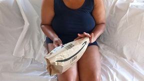 #3 unwrapping a gift from a fan 😎 ein geschenk von einem fan auspacken