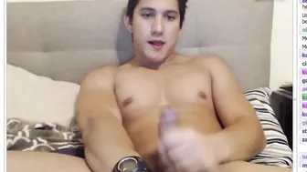 Twink solo handjob on Chaturbate