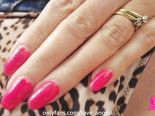 Szybkie ruchanie w lesie z milfetką. Polska laska daje fajnie dupy