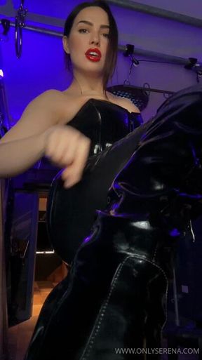 Your tongue. My boots. Now. 🫰🏼💥👇🏼