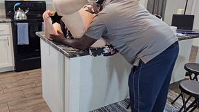 Perverted stranger in public park made up a story to see under my dress - nut big fat ass bbw ssbbw